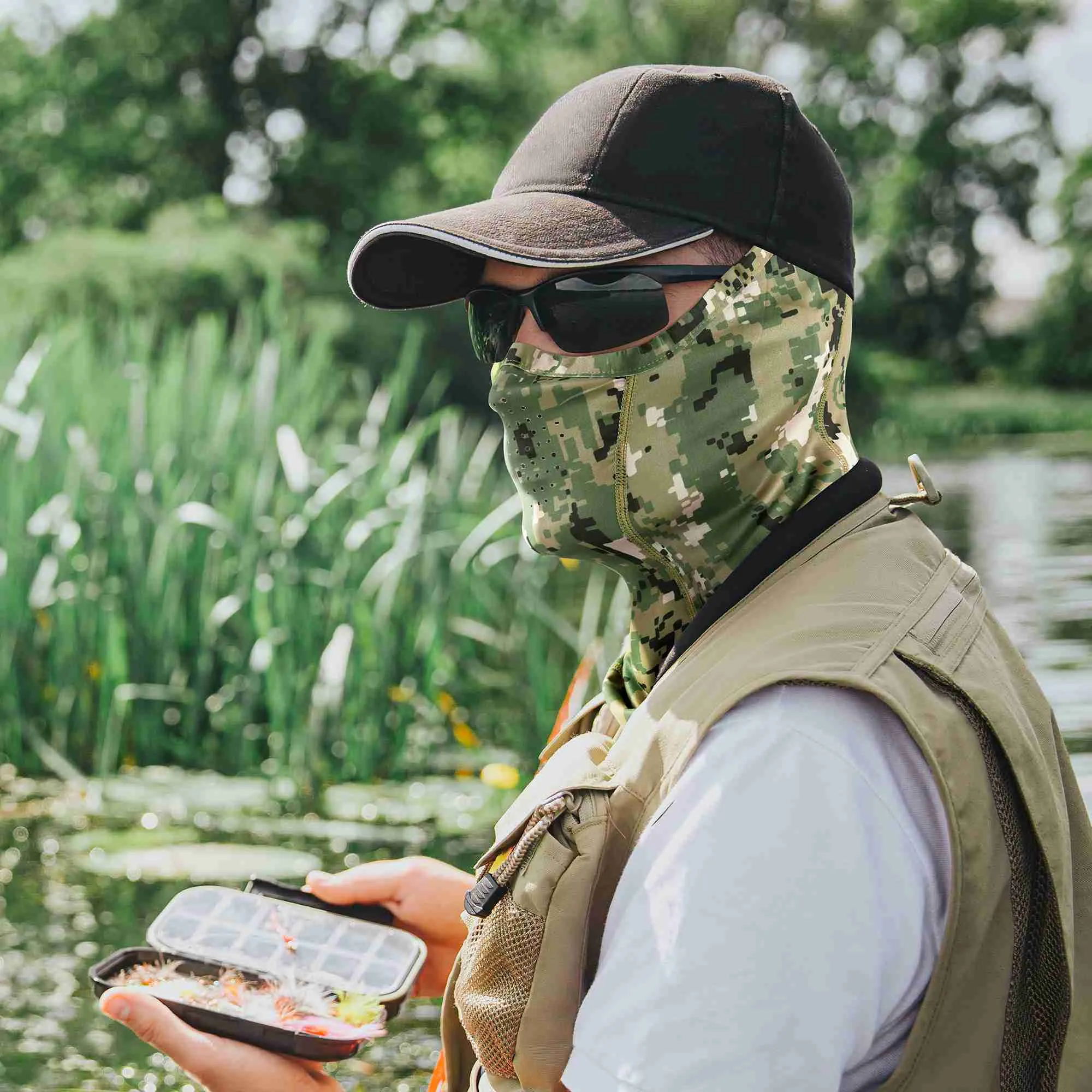 EXski Camo Gaiter Mask UPF 50 Half Balaclava Face Mask with Breathable Air Holes for Hunting Fishing Hiking