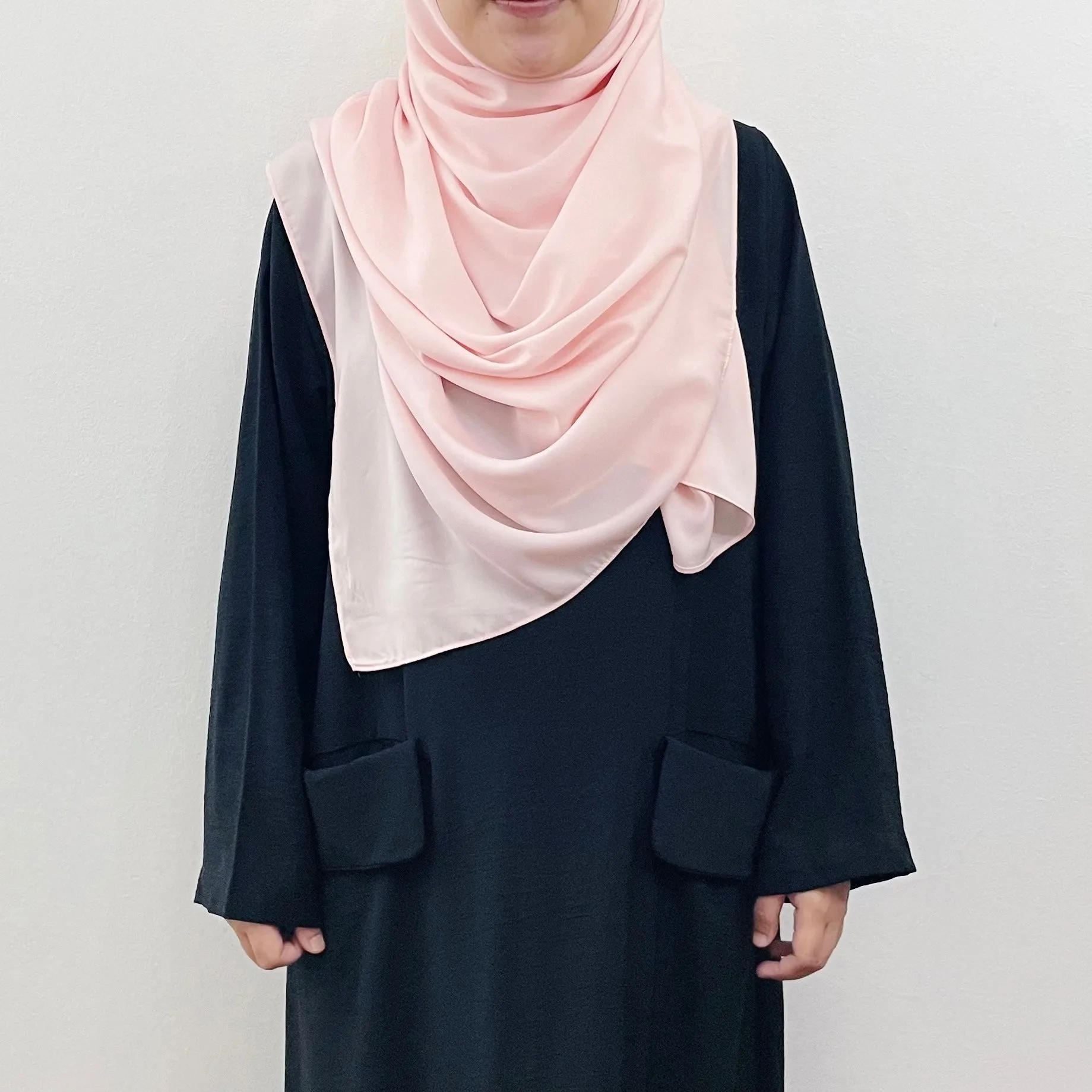 Matte Satin : Soft Peach