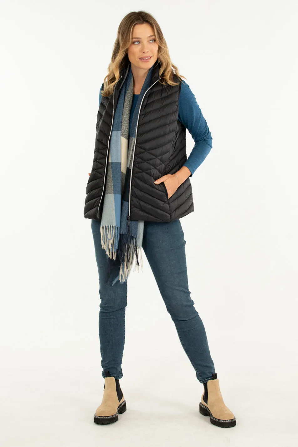 TREK DOWN TRAVEL VEST